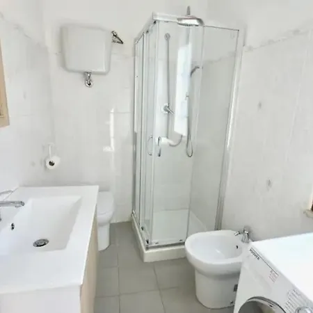 Flat With View In Centre *