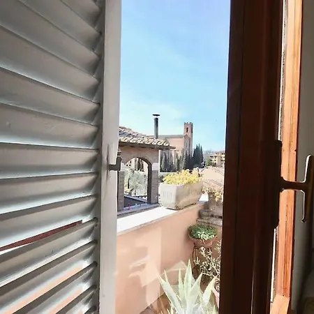 Flat With View In Centre * Siena