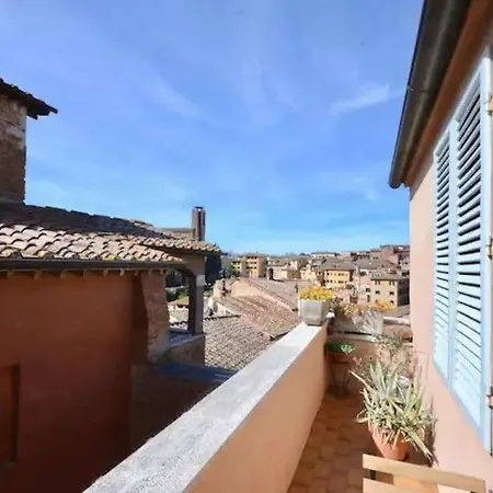 Flat With View In Centre *