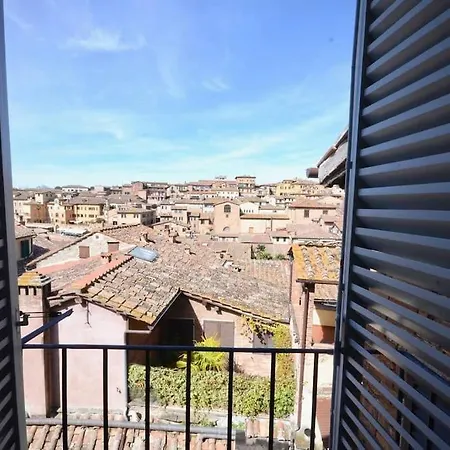 Flat With View In Centre